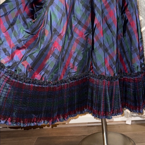 Jaeger London Vintage Full Length Plaid Taffeta Pleated Hem Maxi Skirt SZ 2 - Picture 3 of 10